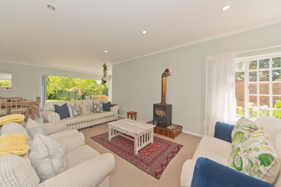 4 Bedroom Property for Sale in Leisure Isle Western Cape
